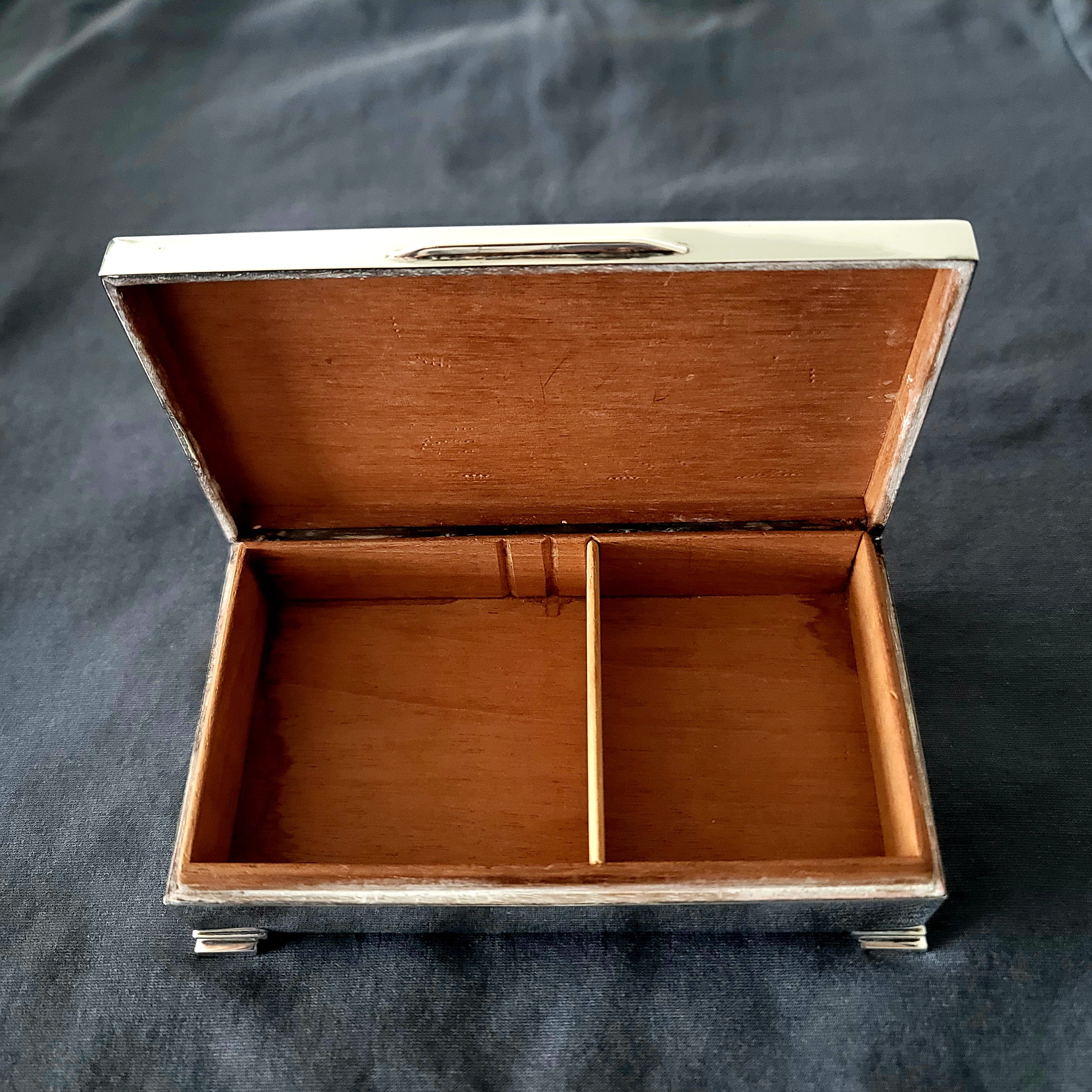 Vintage English Sterling Silver Cigar Box H.BROS Birmingham 1950 Cedar Lined.  No.SS138