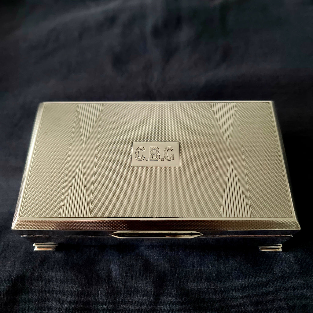 Vintage English Sterling Silver Cigar Box H.BROS Birmingham 1950 Cedar Lined.  No.SS138