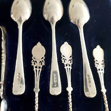 George V Sterling Silver Teaspoon Set: Antique London & Sheffield Flatware in Box. No.SS084