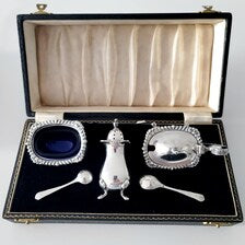 Antique Sterling Silver Condiment Set: Birmingham 1928, Blue Glass Liner, Original Box. No.SS077
