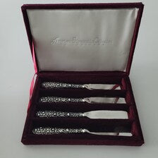 Godinger Silver Plated Butter Knives Set: Vintage Floral Victorian Revival, Gift Box. No.DS033