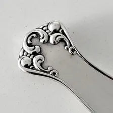 Watson Sterling Silver Sauce/Jam Ladle with Gilt Bowl, Rococo & Edwardian Pattern, ca. 1910s  No.SS109