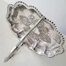 Victorian Silver Plated Basket by Barker Brothers & George Stockwell, Pierced Rococo Swing Handle Dish, England c.1890  No.DS060