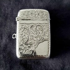 1904 Birmingham Sterling Silver Vesta Case · J & C · Hand-Engraved Floral Design · 23g No.SS131