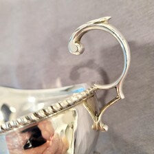 1937 George Howson Sterling Silver Sauce Boat · Sheffield · Shell Feet · 136g No.SS134