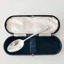1936 Sheffield Sterling Silver Teaspoon · T.W.&C Ltd · Vintage English 925 Solid Silver Spoon with Case · 14cm, 32g  No.SS085