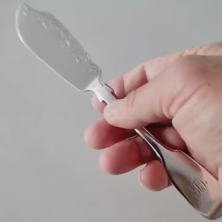 Savage Lyman & Co Montreal Sterling Silver Butter Knife, Bright-Cut Engraving, ca.1850s Canadian Antique  No.SS110