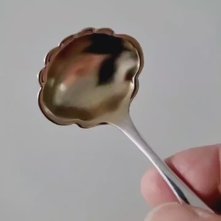 Watson Sterling Silver Sauce/Jam Ladle with Gilt Bowl, Rococo & Edwardian Pattern, ca. 1910s  No.SS109
